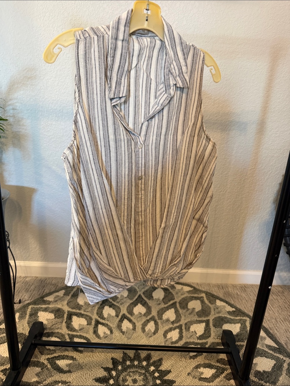 Striped Sleeveless Button Front Top in Beige and Navy